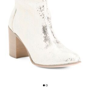 Chocolat Blu Leather Boston Block Heel Silver Cream Snake Booties Size EU 40 NIB